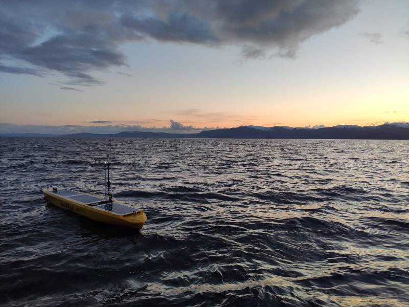 autonaut_cover2.jpg autonaut_cover2.jpg