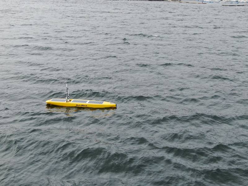 pic2_borsa.jpg pic2_borsa.jpg